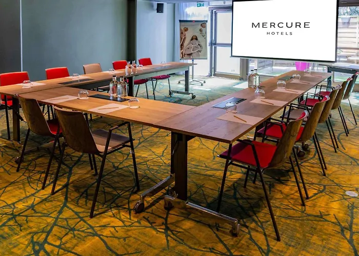 Отель Mercure Centre Tour Eiffel