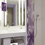 Hotel Mercure Centre Tour Eiffel 4*