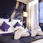 Mercure Centre Tour Eiffel Hotel