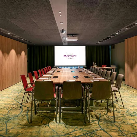 فندق ميركيور سنتر برج إيفل