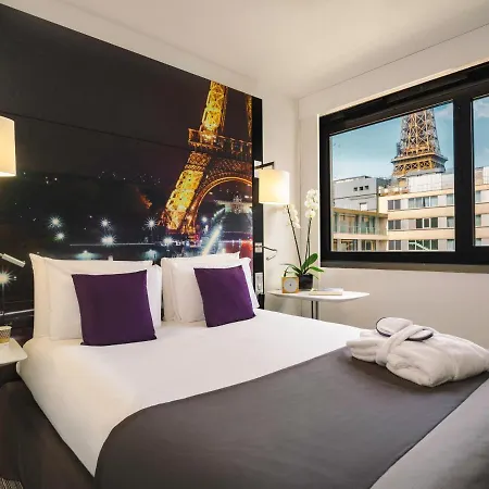 Hotel Mercure Centre Tour Eiffel 4*