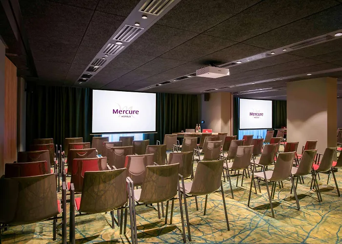 Mercure Centre Tour Eiffel מלון