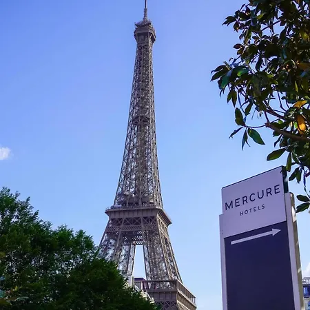 Hotel Mercure Centre Tour Eiffel 4*