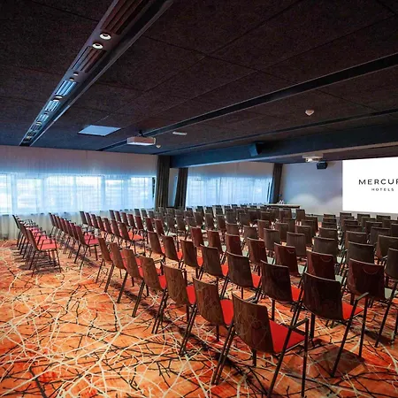 Mercure Centre Tour Eiffel מלון