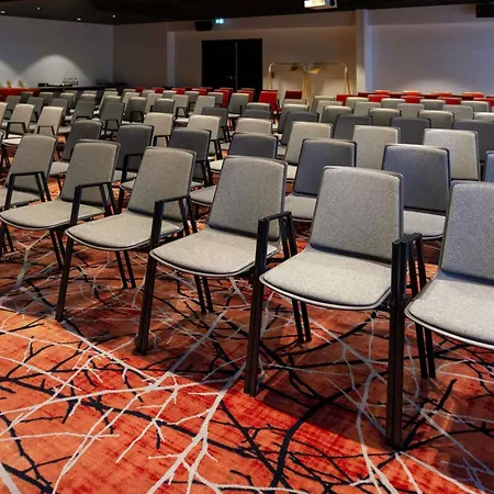 Mercure Centre Tour Eiffel מלון פריז