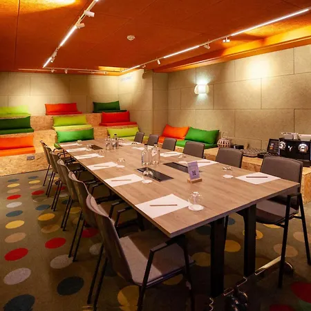 Mercure Centre Tour Eiffel מלון פריז