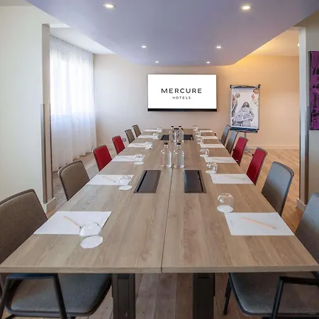 Mercure Centre Tour Eiffel 4*
