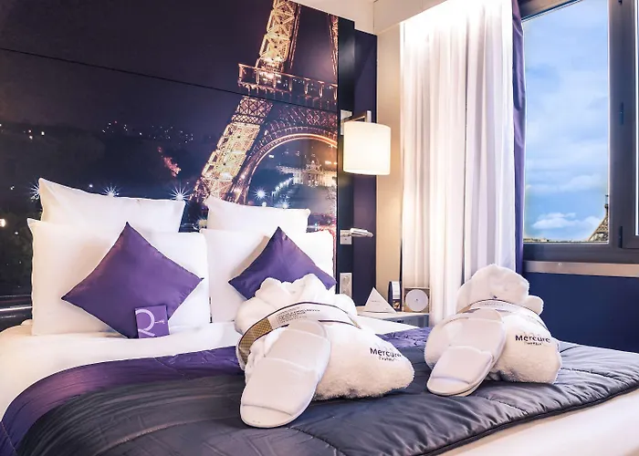 Mercure Centre Tour Eiffel 4*