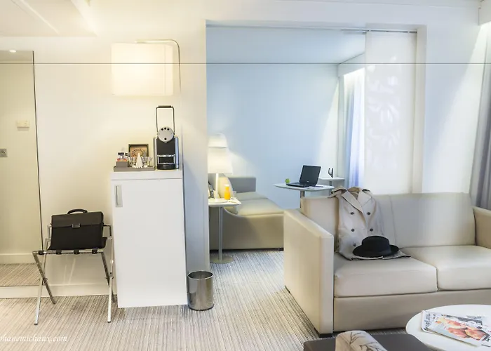 Mercure Centre Tour Eiffel Hotel Paris