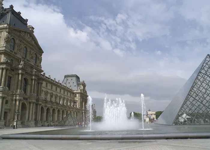 Mercure Centre Tour Eiffel 4* Paris