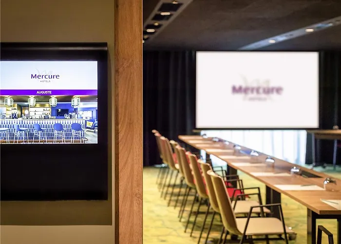 Mercure Centre Tour Eiffel 4*