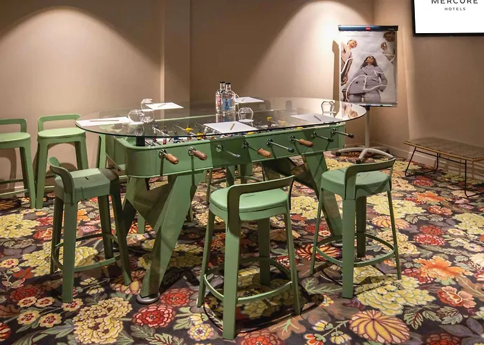 Mercure Centre Tour Eiffel Paryż