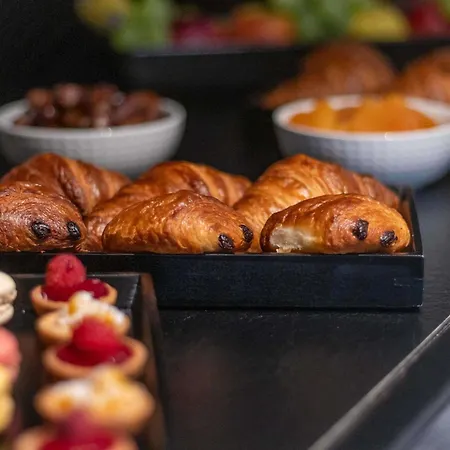 Mercure Centre Tour Eiffel 4* Parigi