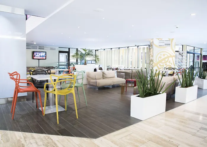 호텔 머큐어 센터 투어 에펠 파리